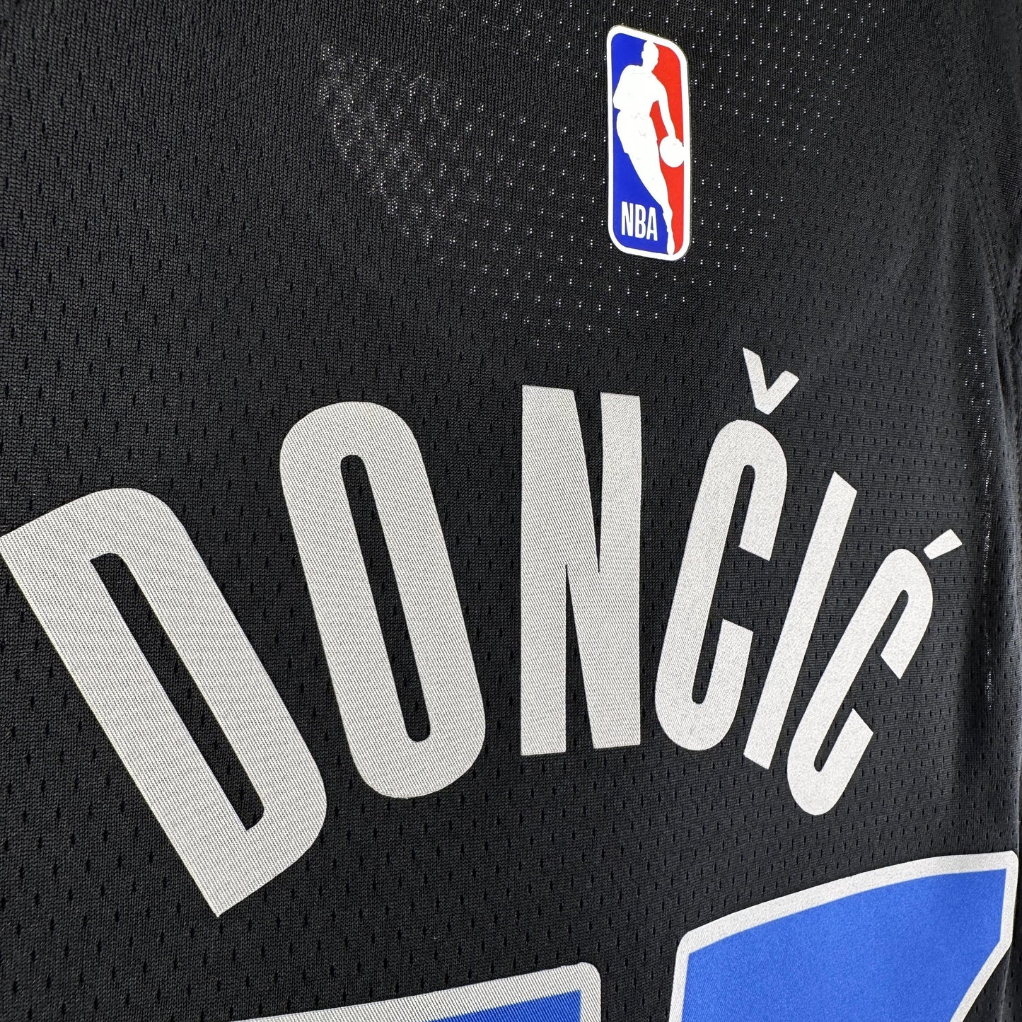 Dallas Mavericks City Edition 23/24 NBA Jersey