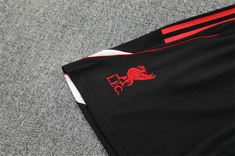 Kit Shirt + Shorts Liverpool Black/Red 25/26