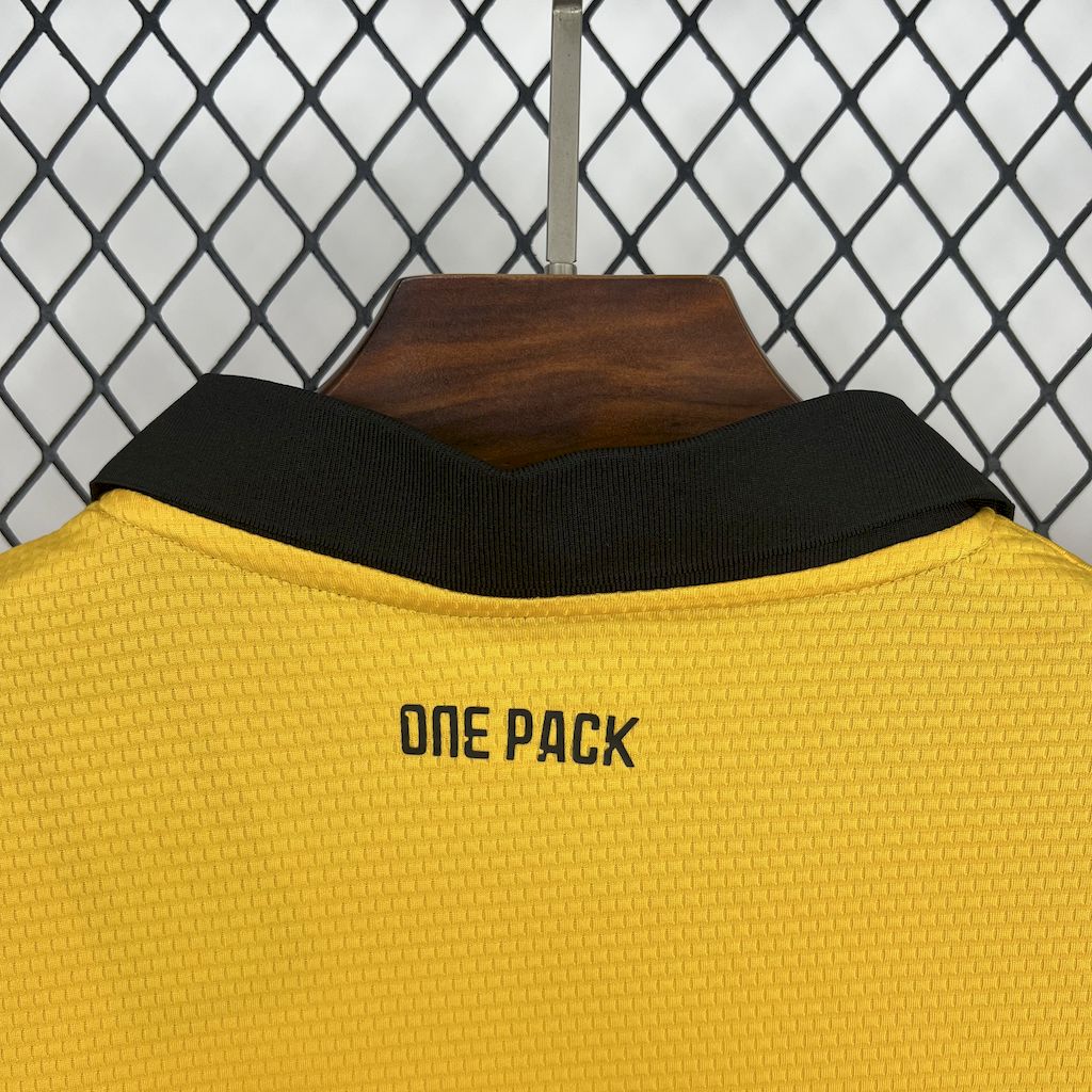 Wolves 2025-26 Home Jersey