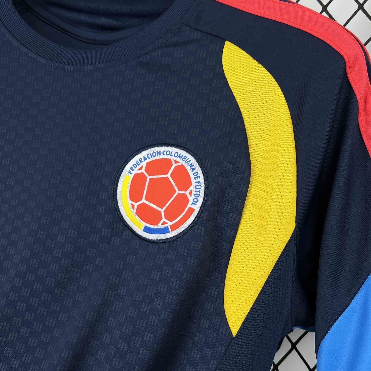 Maglia Colombia Training 2 2026 Uomo | Maglia da Calcio - CalcioVivo