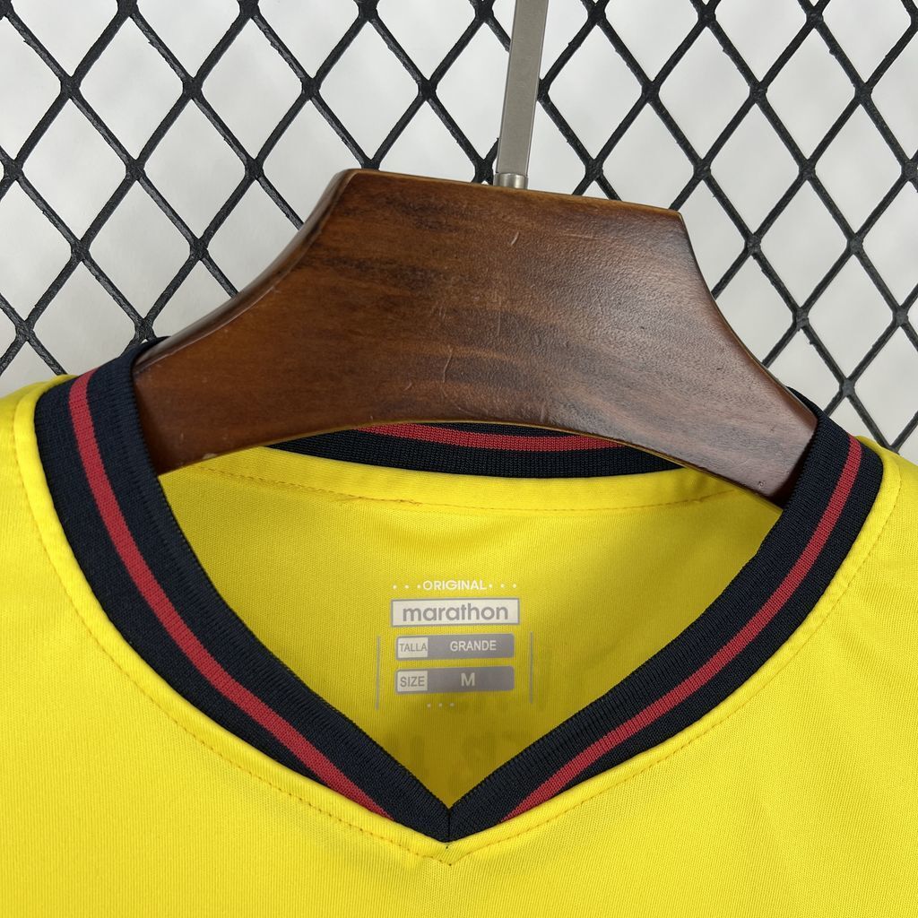 Maglia Ecuador Home 2026 Uomo | Maglia da Calcio - CalcioVivo