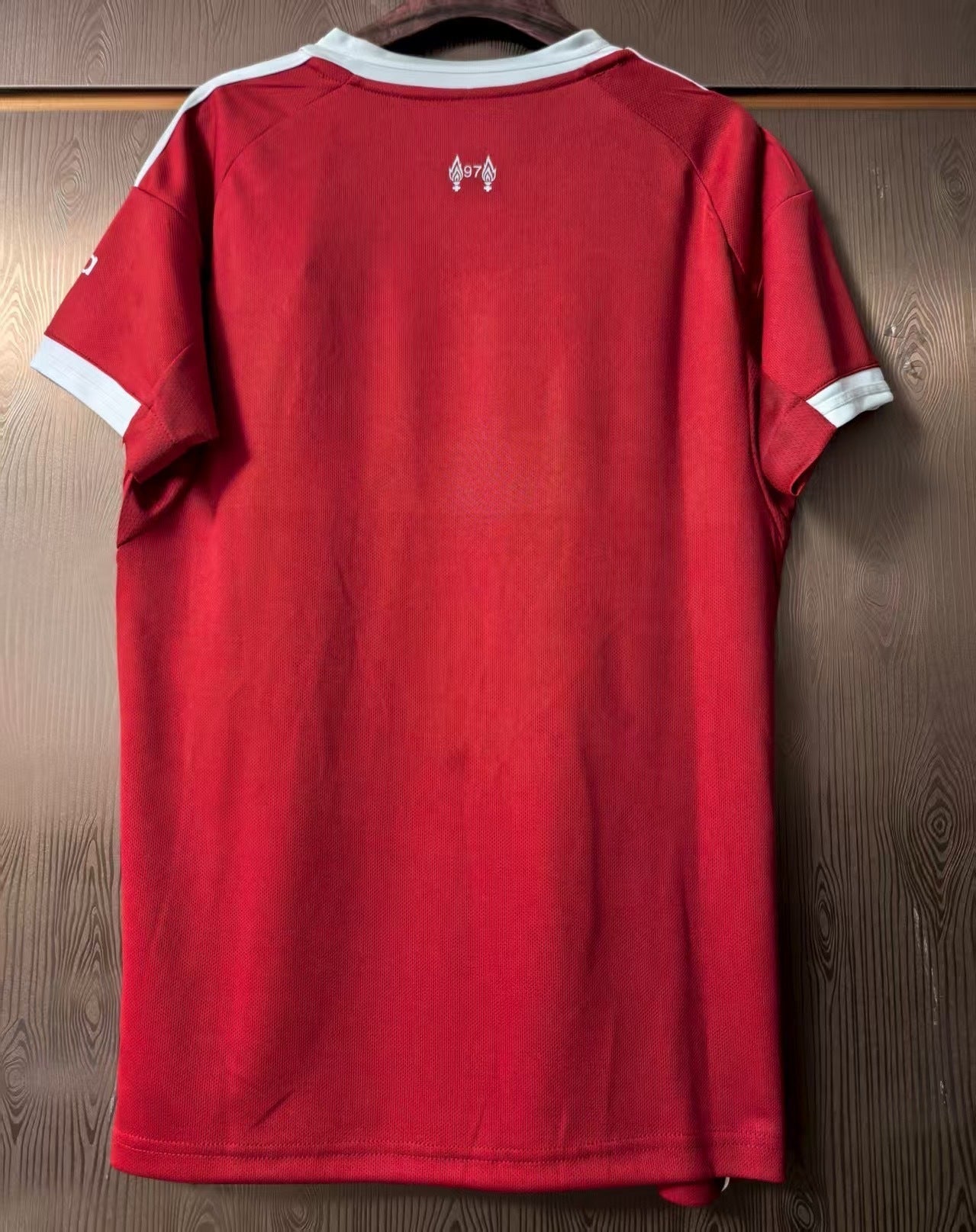 Liverpool Home Jersey 25/26 Women - CalcioVivo