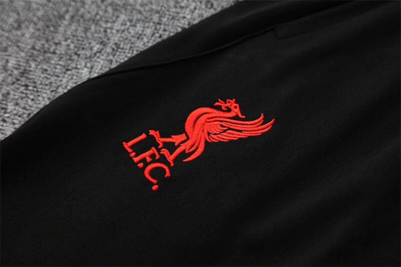 Tracksuit Liverpool White/Black 25/26