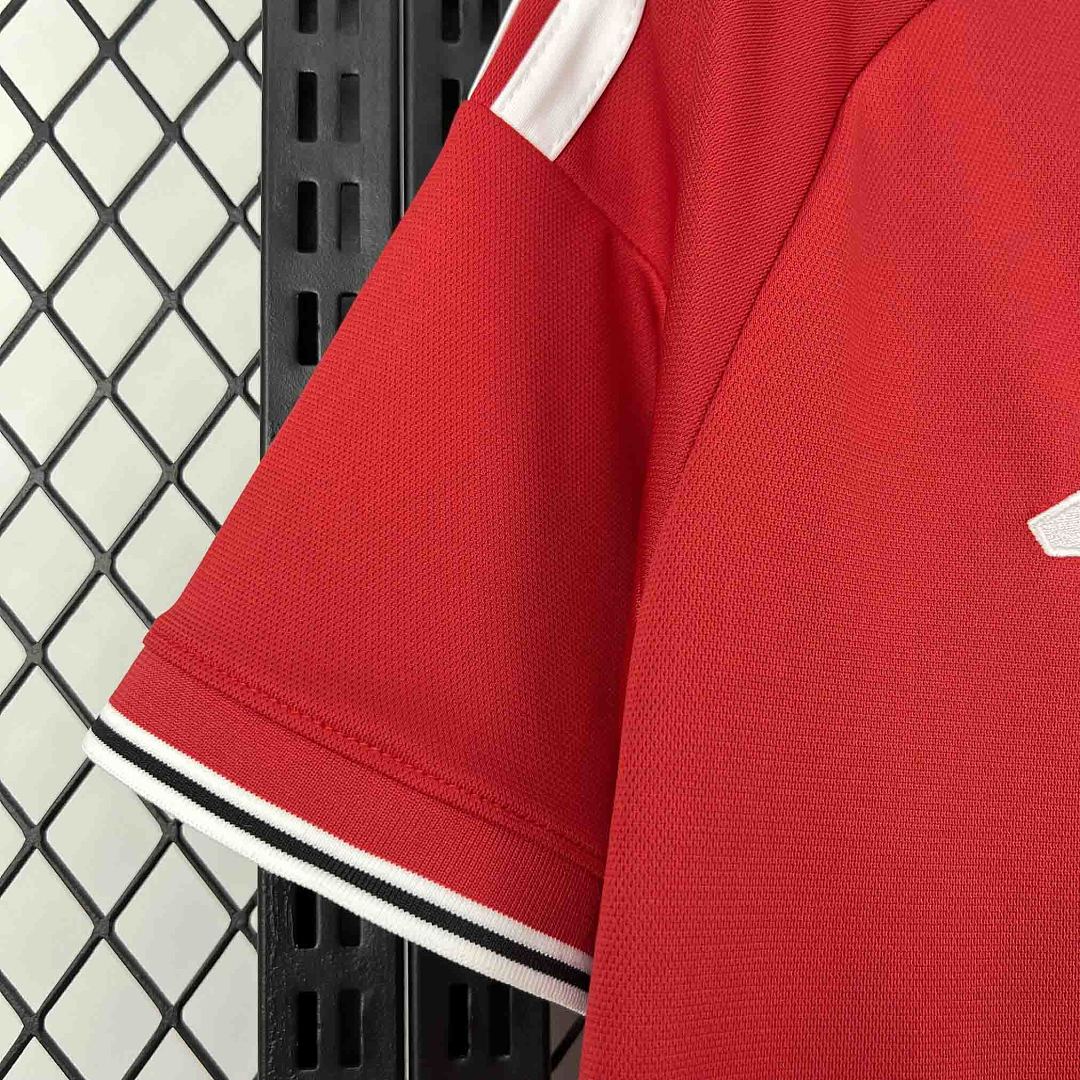 Maglia Manchester United Home 26/27 Uomo Rossa | Maglia da Calcio - CalcioVivo