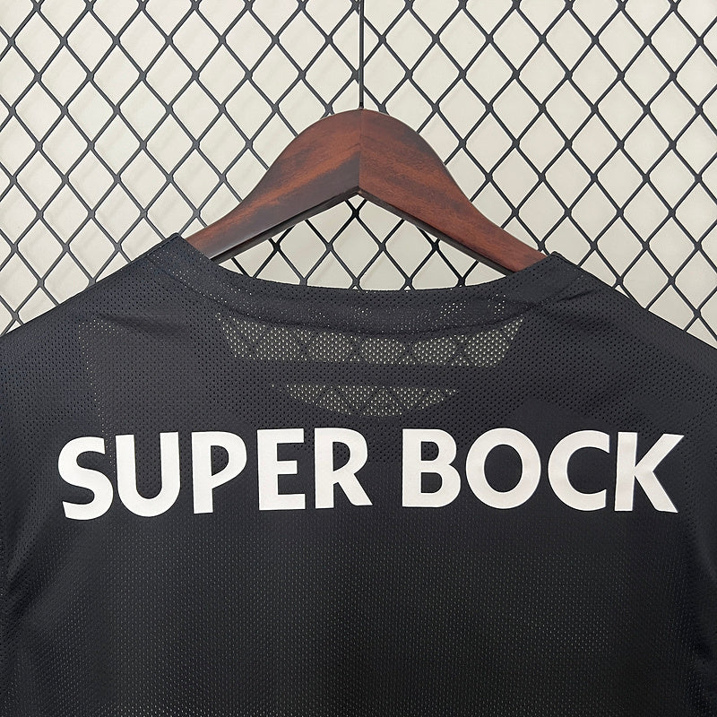 Sporting Home Jersey 24/25