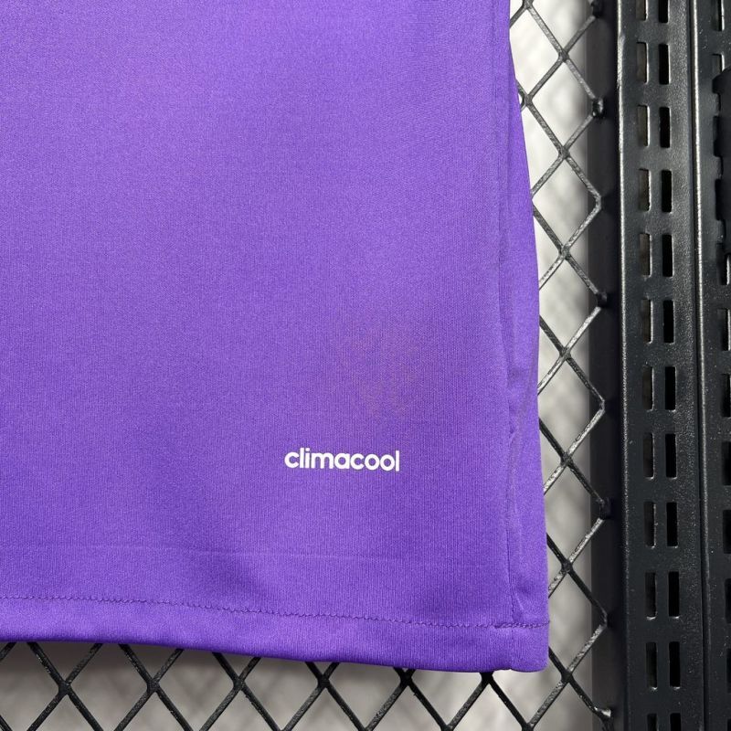 Real Madrid Away Jersey 16/17 Retro