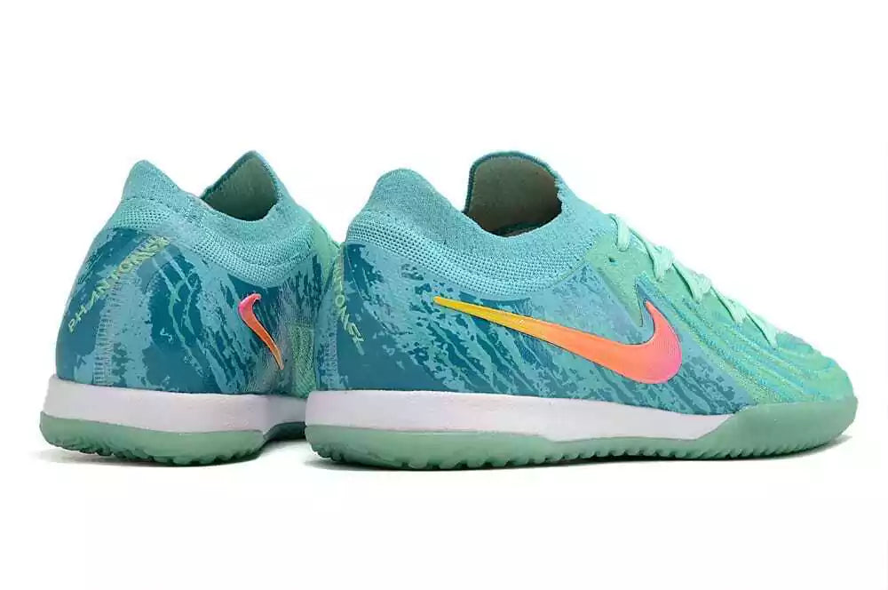 Nike Phantom GX II IC Boots