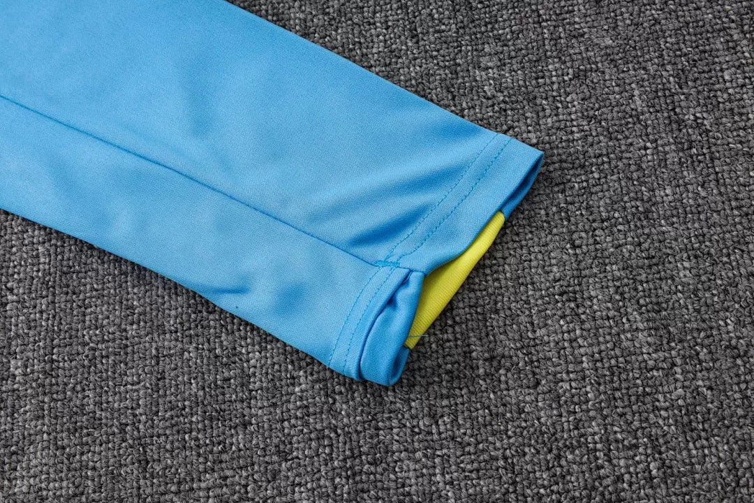 Tuta Barcelona Blu Half-Zip 25/26 Uomo | Tuta da Calcio - CalcioVivo