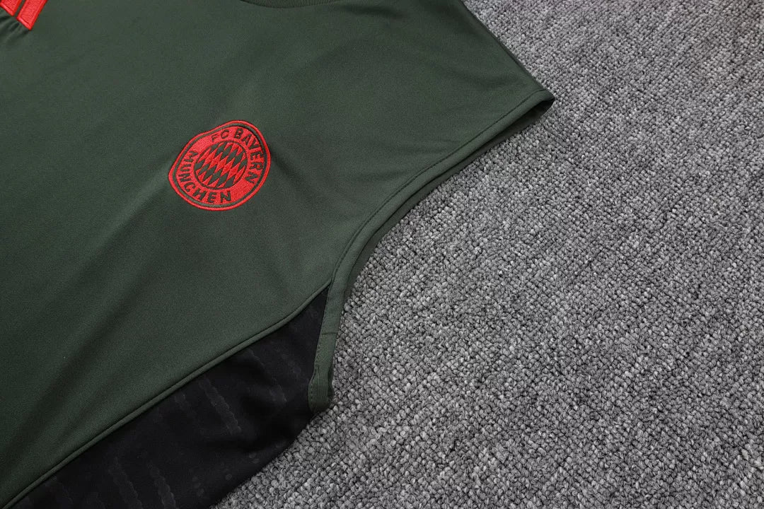 Completino Canottiera Bayern Munich 25/26 Uomo Verde | Kit Allenamento - CalcioVivo