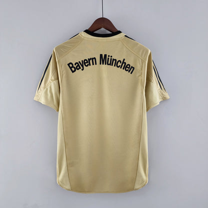 Bayern München Home Jersey 04-06 Retro
