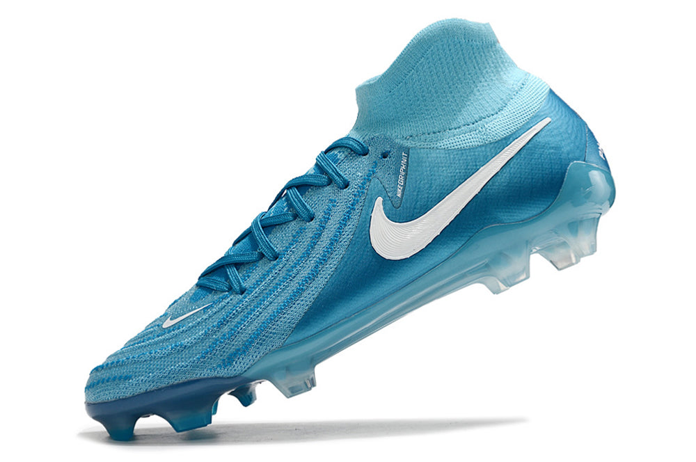 Nike Phantom Luna II FG Cleats
