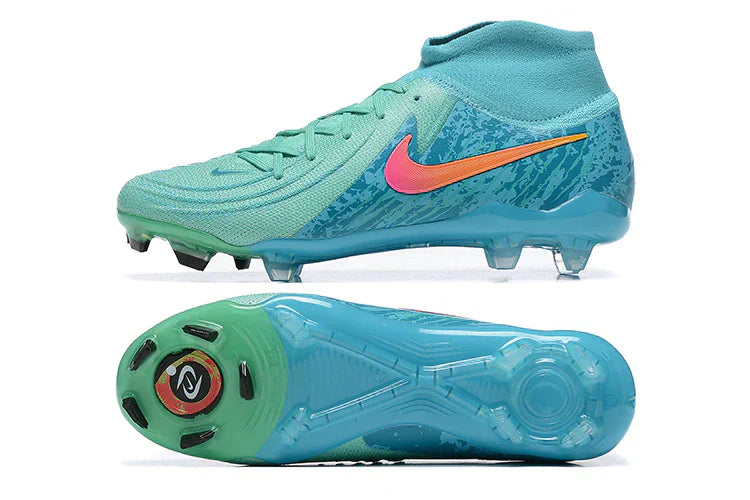 Nike Phantom Luna II Elite FG Cleats