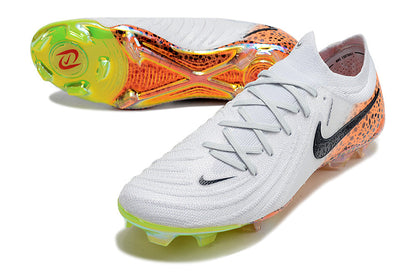Nike Phantom GX II FG Cleats