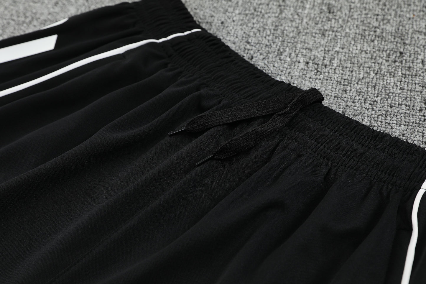 Kit Tank Top + Shorts Real Madrid Training White 25/26