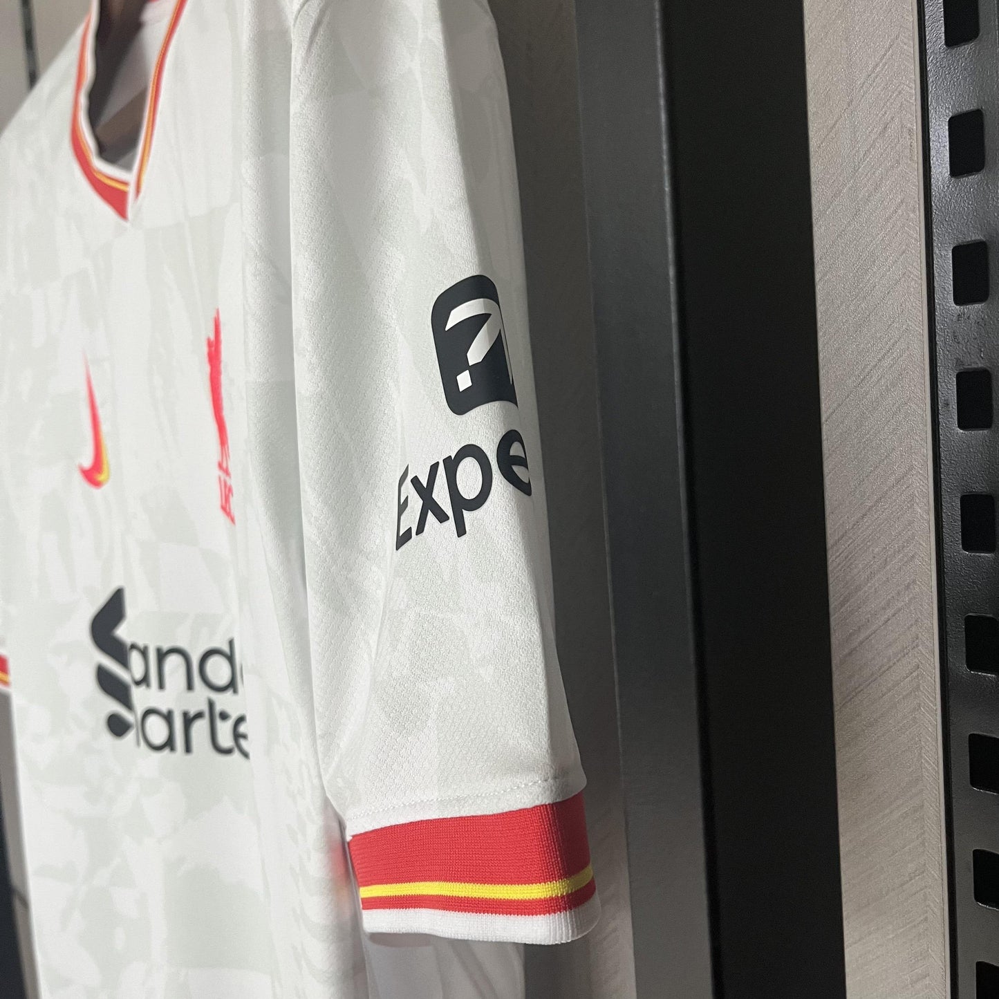 Liverpool Third Jersey 24/25 - CalcioVivo