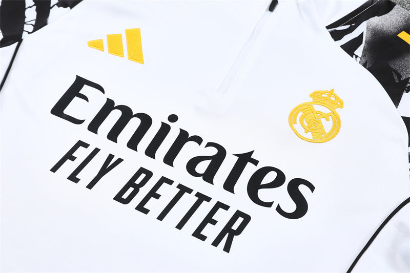 Real Madrid White/Black Tracksuit Half-Zip 25/26 - CalcioVivo