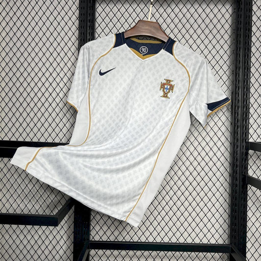 Portugal Away Jersey 2004 Retro - CalcioVivo