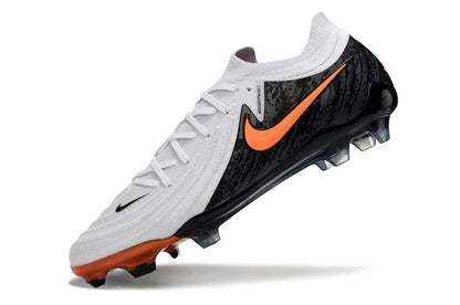 Nike Phantom GX II FG Cleats
