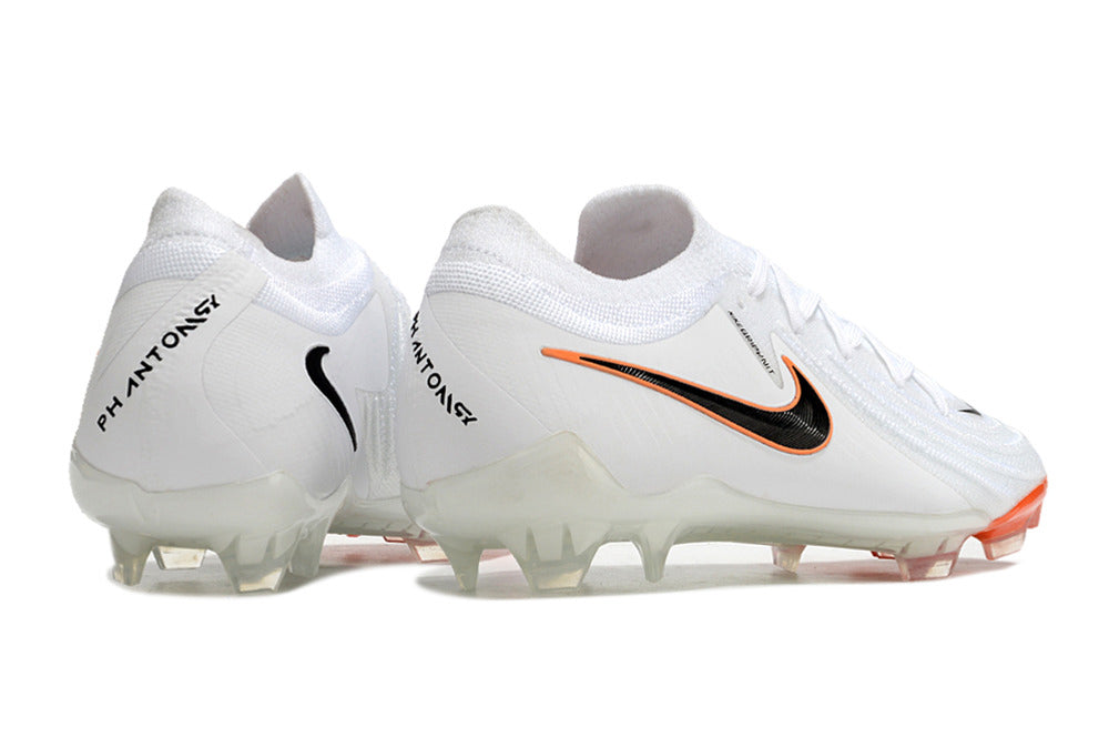 Nike Phantom GX II FG Cleats