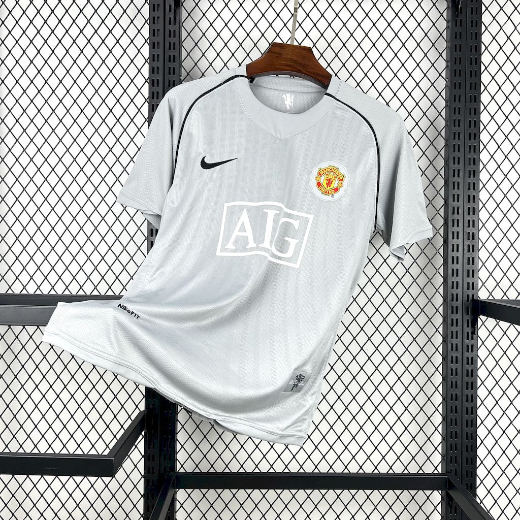 Manchester United 2007-08 Grey Goalkeeper Retro Jersey