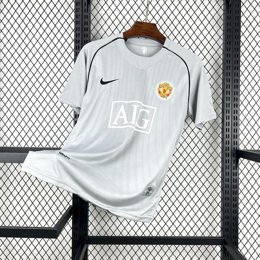 Manchester United 2007-08 Grey Goalkeeper Retro Jersey