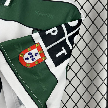 Sporting CP 2000-01 Home Retro Jersey