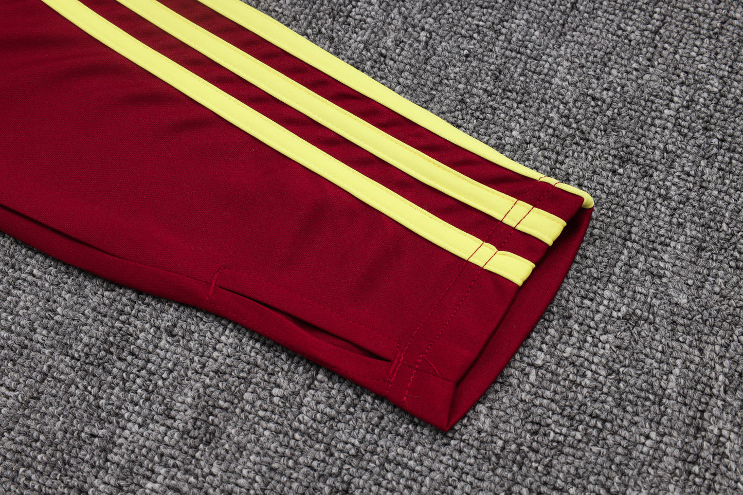 Arsenal Red Tracksuit Half-Zip 25/26