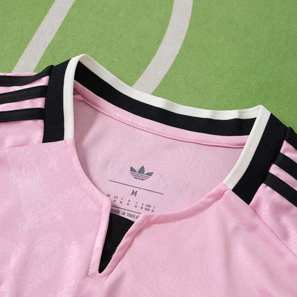 Maglia Juventus Away 26/27 Uomo Rosa | Maglia da Calcio - CalcioVivo