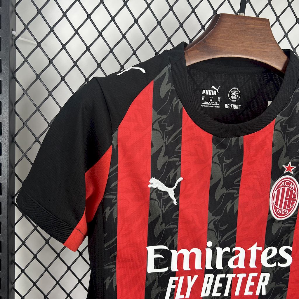 Milan Home 25/26 Kit Kids