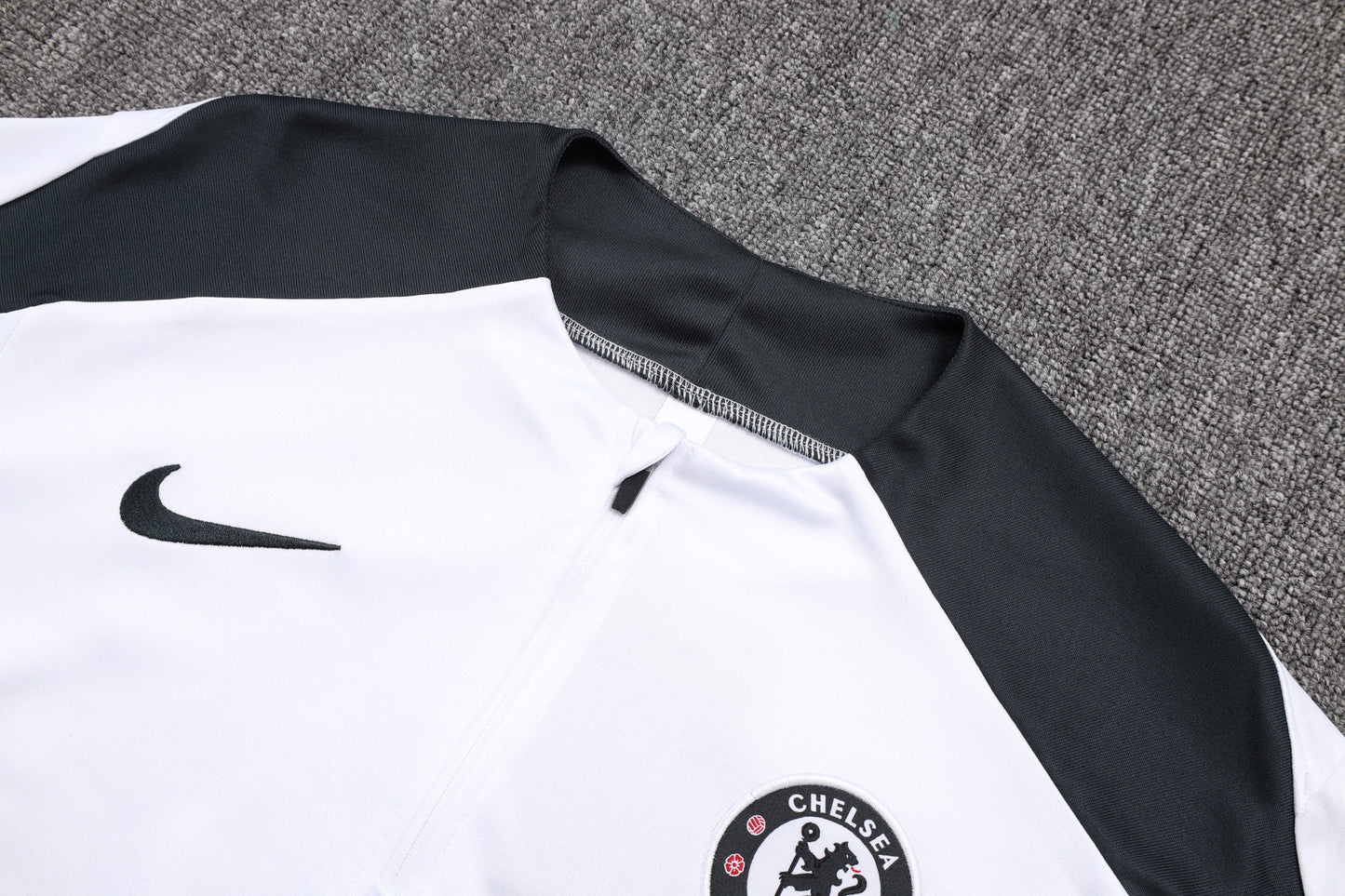 Chelsea White/Black Tracksuit Half-Zip 25/26