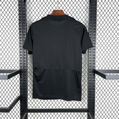 Liverpool 2025-26 Black Special Edition Jersey