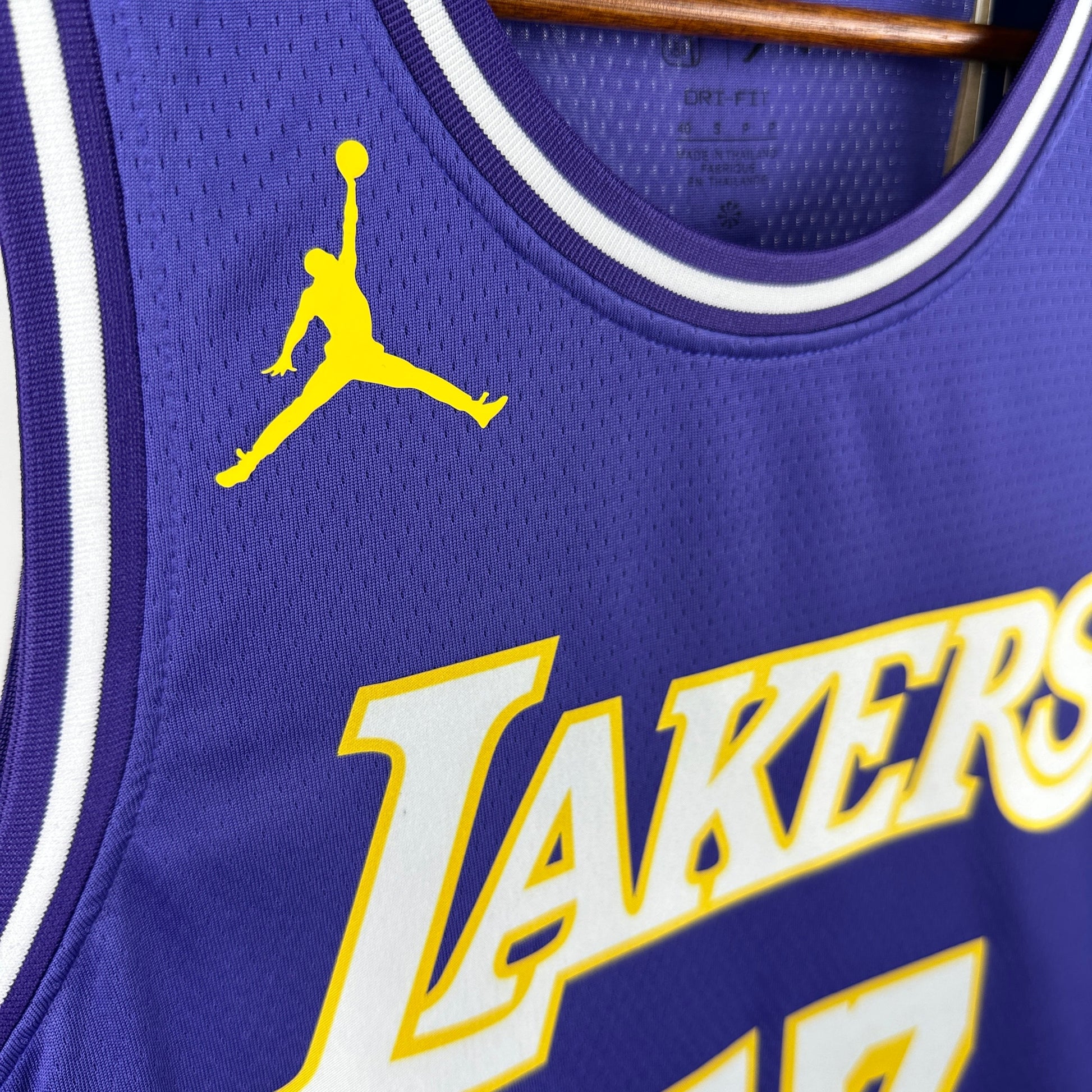 Los Angeles Lakers Statement Edition NBA Jersey - CalcioVivo