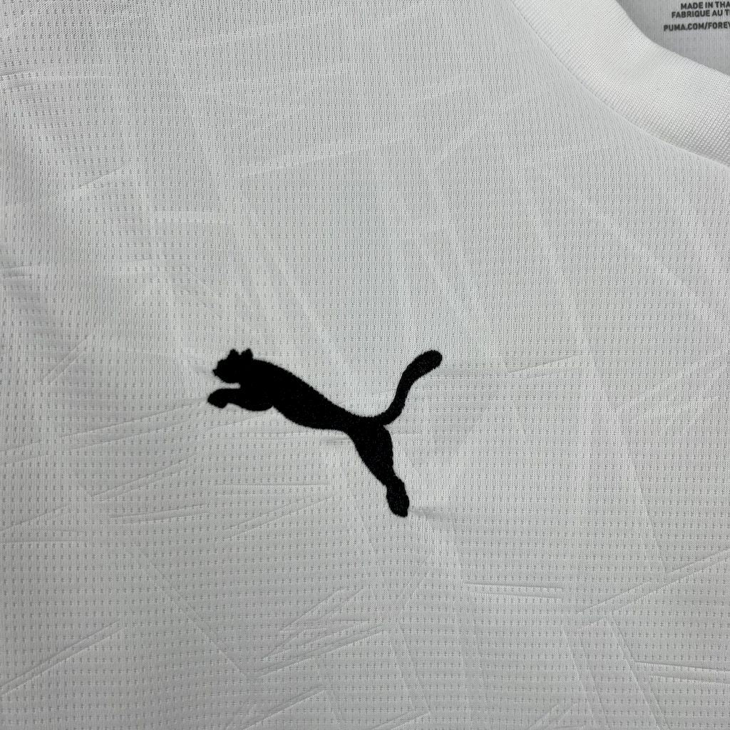 Valencia Home Jersey 25/26