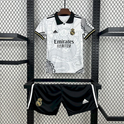 Real Madrid 2022-23 Dragon Kids Kit