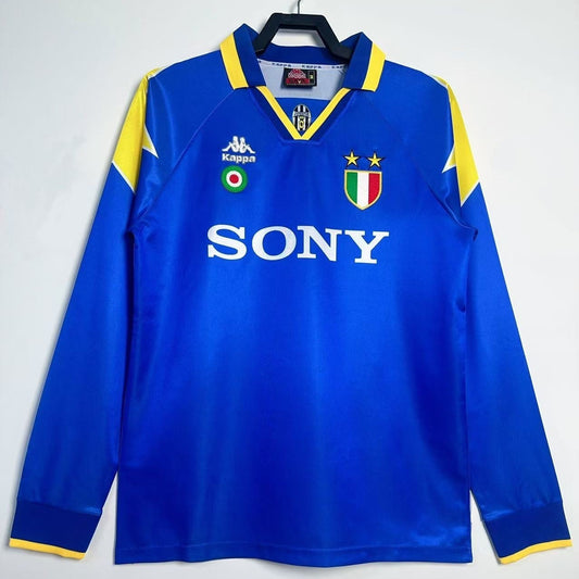 Juventus Away 95/96 Retro Long Sleeve