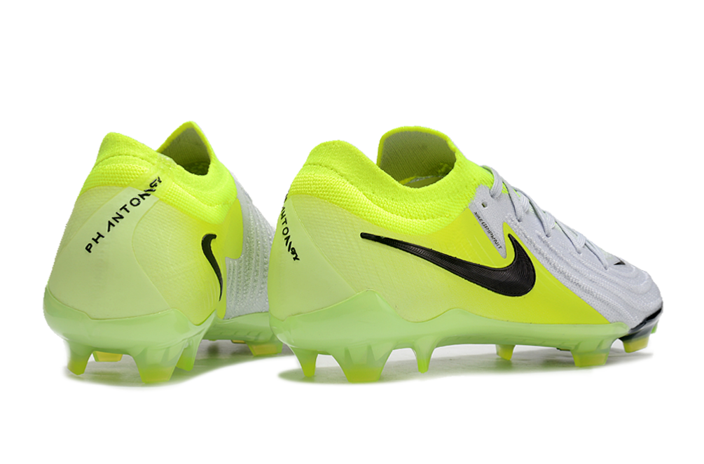 Nike Phantom GX II FG Cleats