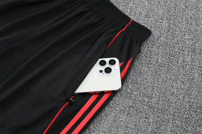 Kit Shirt + Shorts Liverpool Black/Red 25/26