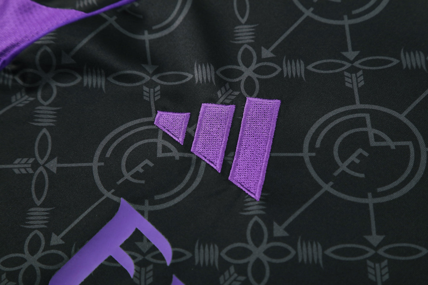 Kit Shirt + Shorts Real Madrid Black/Purple 25/26