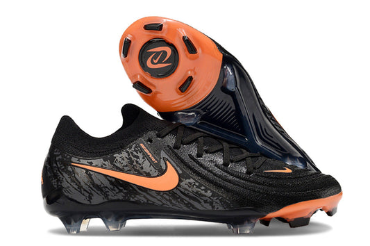Nike Phantom GX II FG Cleats