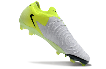 Nike Phantom GX II FG Cleats
