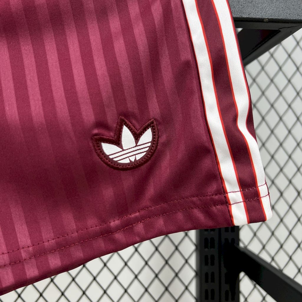 Bayern Munich 2025-26 Terrace Icons Kids Kit