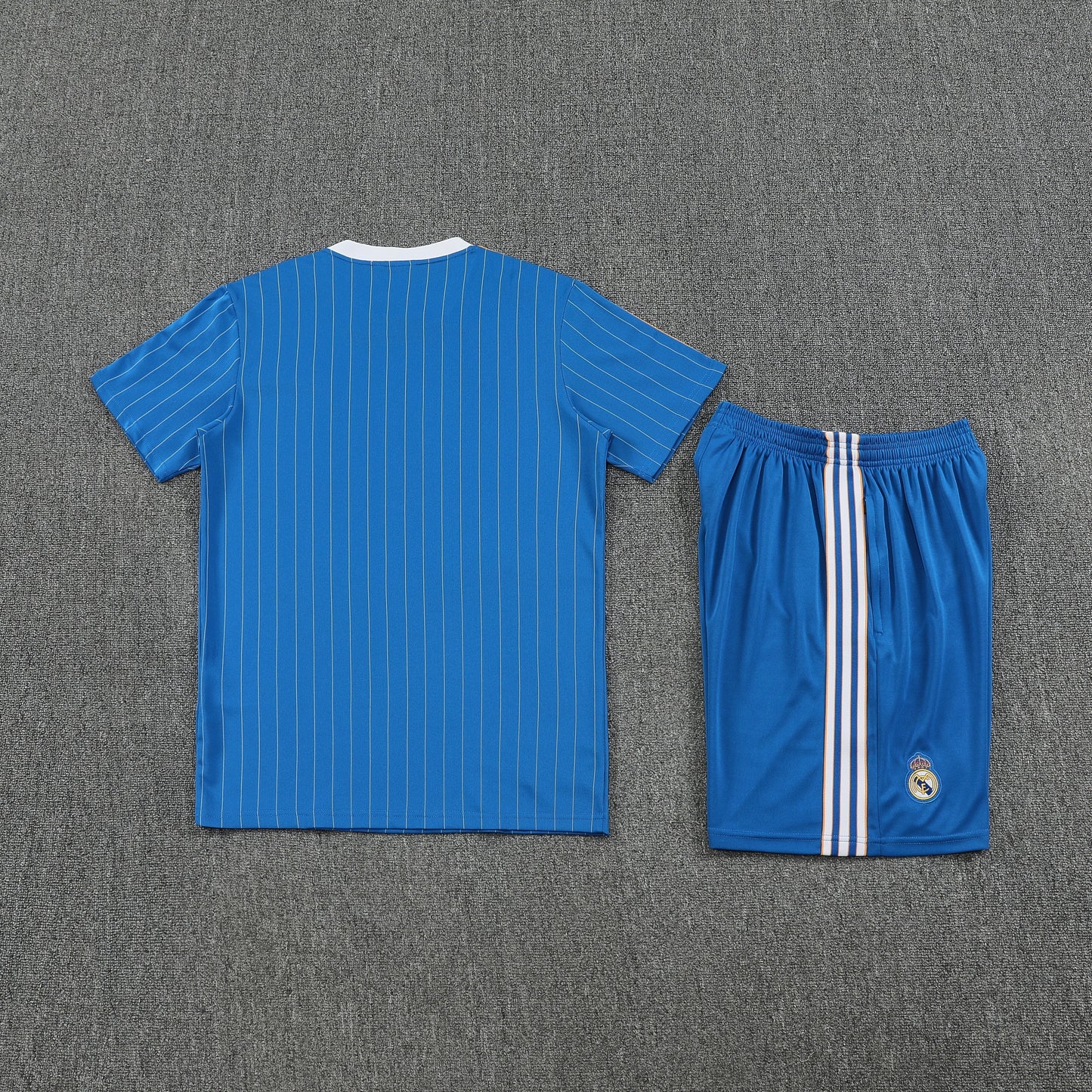 Kit Shirt + Shorts Real Madrid Blue 25/26