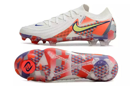 Nike Phantom GX II FG Cleats