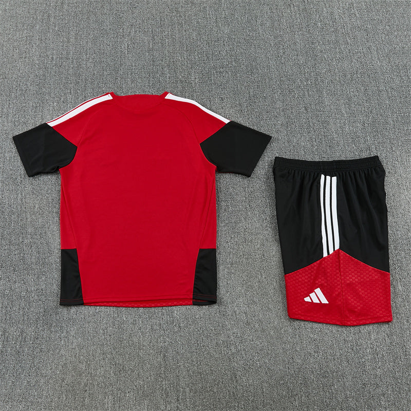Deutschland Trainingsset Rot/Schwarz 2026 | Fußballset