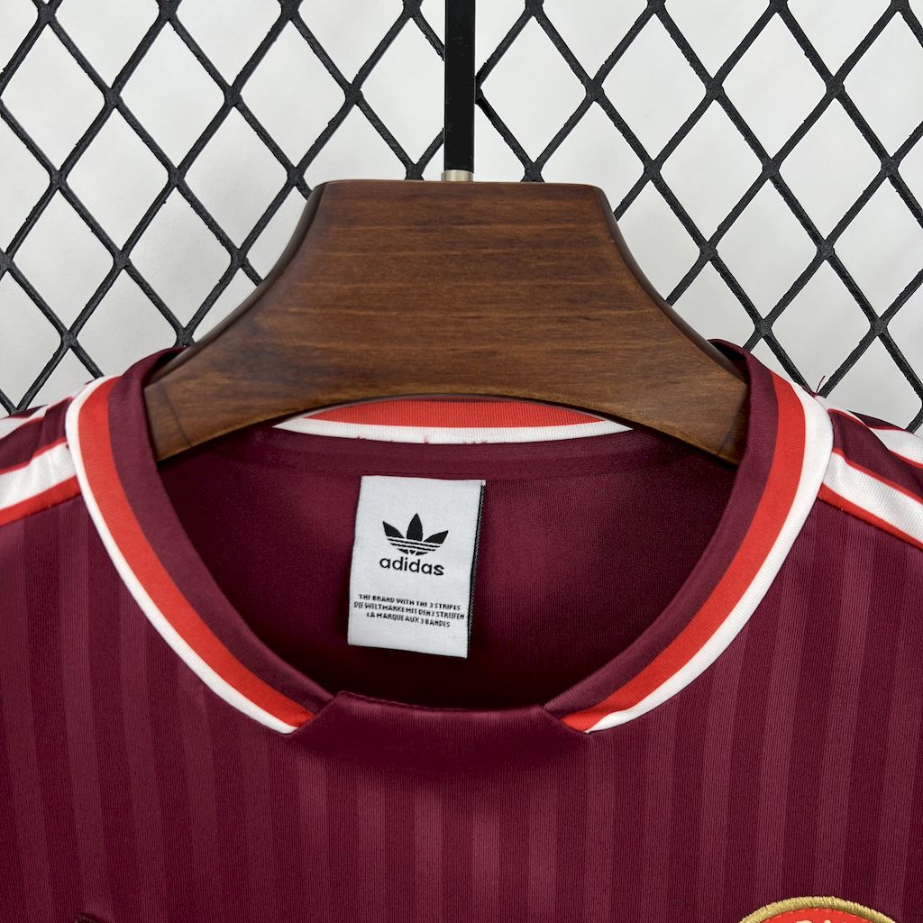 Bayern Munich 2025-26 Terrace Icons Kids Kit