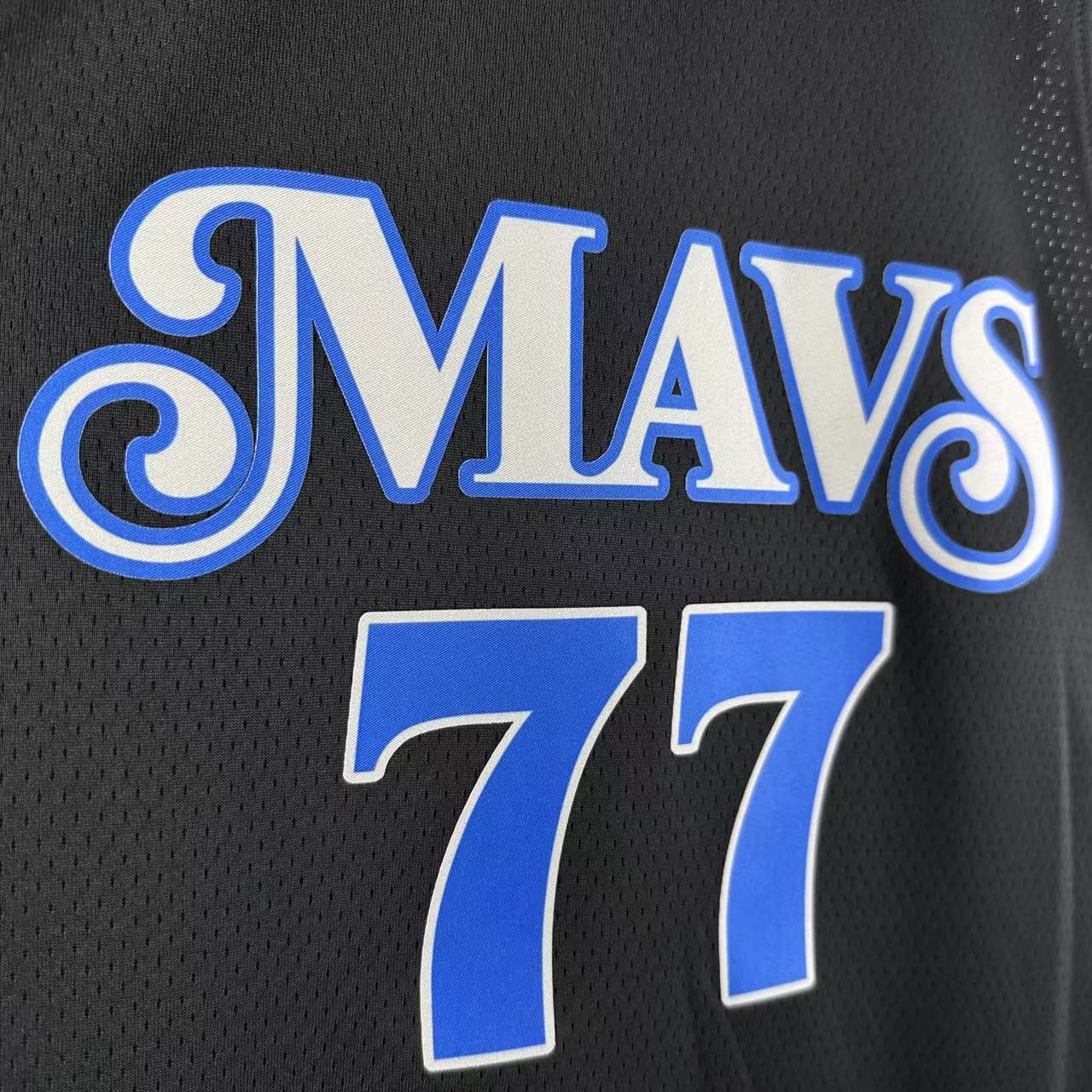 Dallas Mavericks City Edition 23/24 NBA Jersey