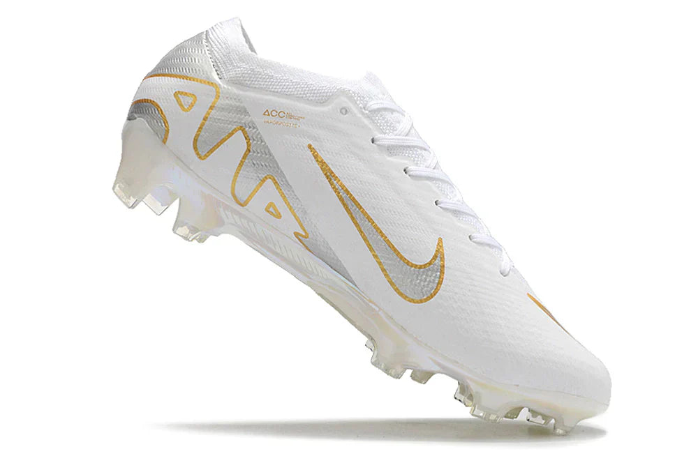 Nike Mercurial Vapor 15 FG Cleats