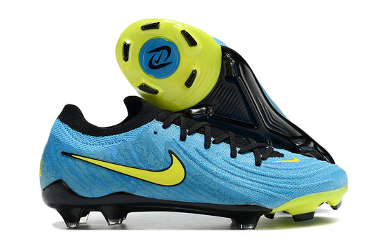 Nike Phantom GX II FG Cleats