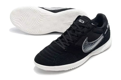 Nike Street Gato IC Boots