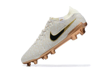 Nike Tiempo Legend 10 UNITED FG Cleats